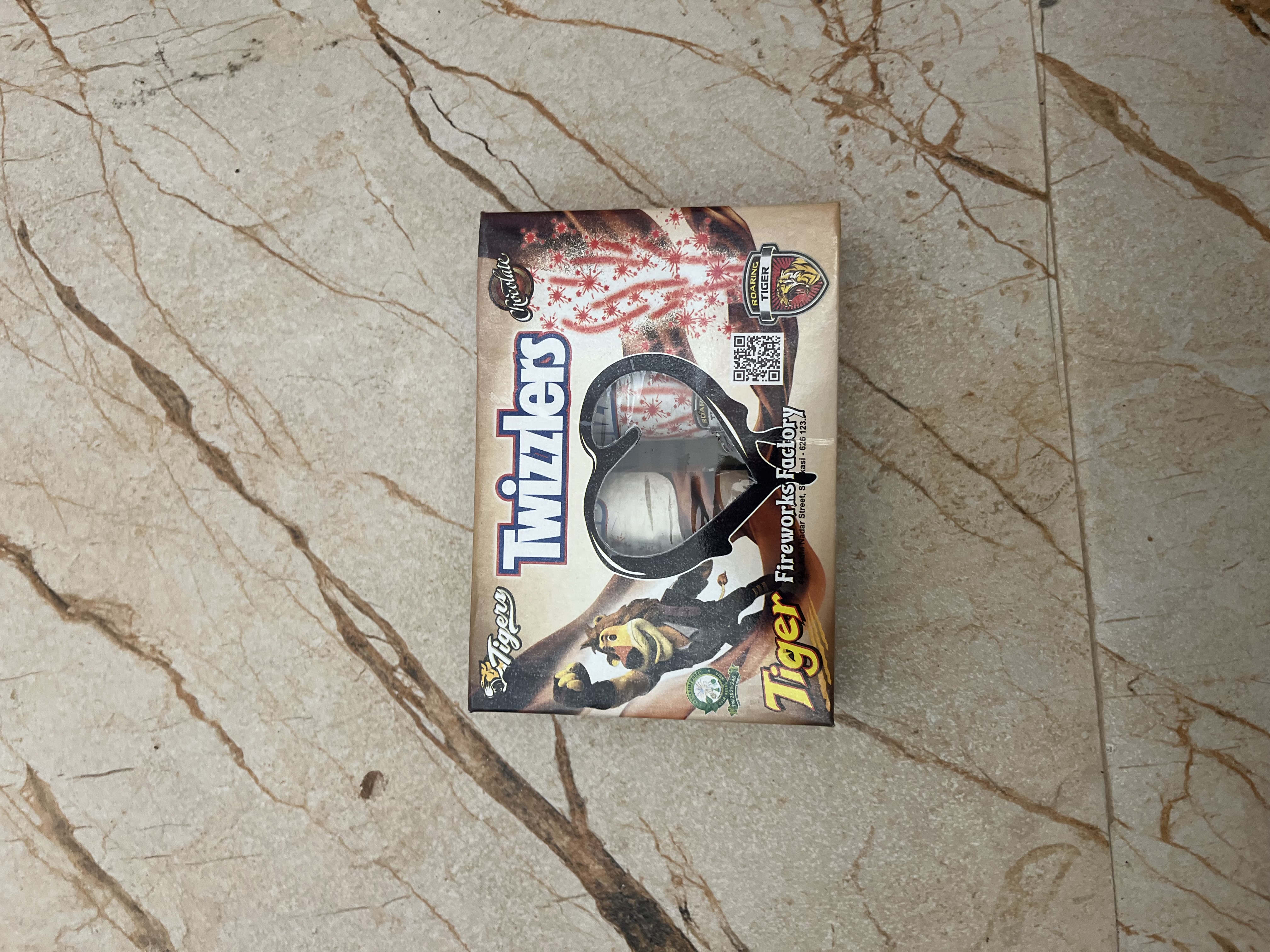 Twizzlers - Gold Rushing Effect In Fountain (2 Pcs)